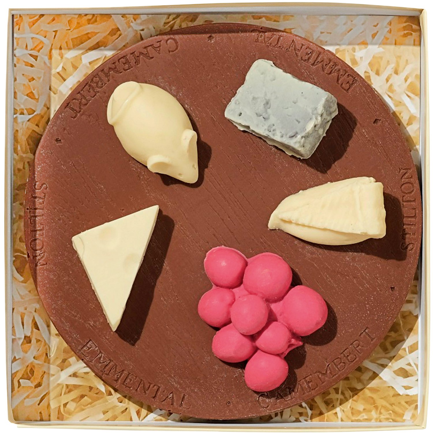 Handmade and decorated assorted chocolate mini cheese board 6x265g